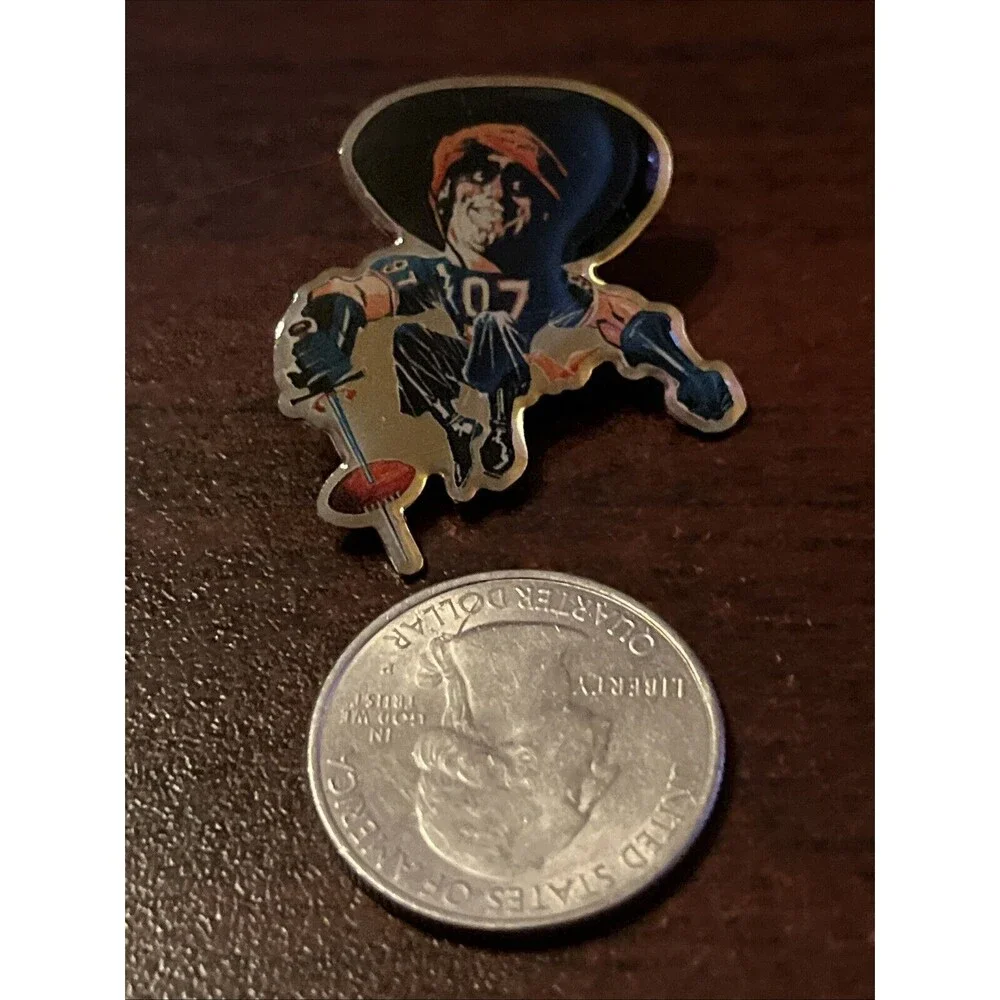 Vintage Coca-Cola NFL‎ Monsters Of The Gridiron Chris “Zorro” Zorich Pin